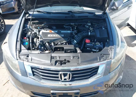 2009 Honda Accord 2.4 Ex-L z USA, uszkodzony, nr VIN 1HGCP26809A025703